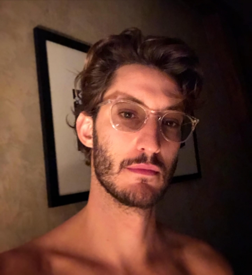 Portrait ou logo de Pierre Niney